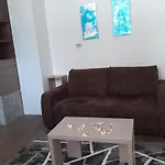 Exit 아파트 페일