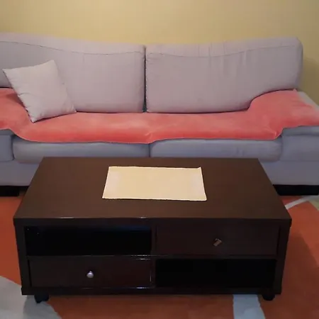 Exit Apartment *